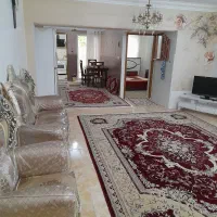 خونه دربست بدون پارکینگ می باشد