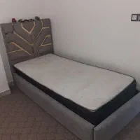 تخت خواب یکنفره با تشک رویال