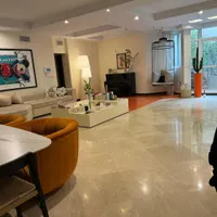 آپارتمان ۱۴۰ متر ۲ خواب ۶ ساله صرافهای شمالی