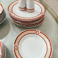 سرویس 28پارچه چینی پارس جهت جهیزیه ودم دستی نو نو