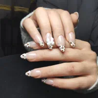 انجام خدمات ناخن