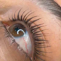 آموزش خدمات کوتاهی آموزش لیفت لمینت مژه یک میلیونی|خدمات آموزشی|دورود, |دیوار