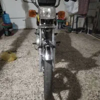 موتور سیکلت 200زمرد کویر