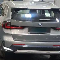 BMW iX1 - تیتانیومی
