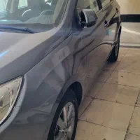 جک j4 مدل ۴۰۳ صفر (با ضمانت نامه کارنامه)