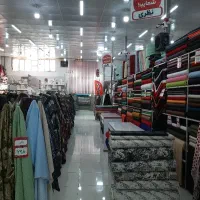 فروشنده خانم تک شیفت