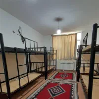 سرپرست خوابگاه دخترانه