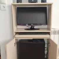 میز کامپیوتر قیمت ۶۰۰