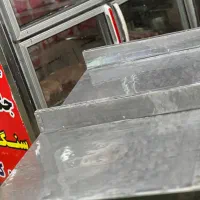 میز کار مرغ ماهی با دخل جا ترازو