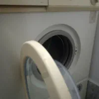 تلویزیون یی با دستگاه دیجیتال و ماشین لباسشو|تلویزیون و پروژکتور|بجنورد, |دیوار