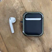 ایرپاد ۲ اپل اورجینال تک گوش راست کیس و محافظ