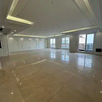 ۳۱۵متر.۴خواب مرزداران. نوساز. مشاعات دار.۴پارکینگ