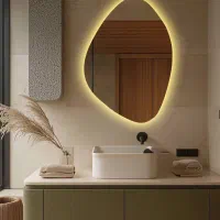 آیینه د فرمه کوچیک مناسب برای میز آرایش|آینه|قزوین, |دیوار