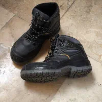 کفش کار سایز42|کیف، کفش، کمربند|ساری, |دیوار