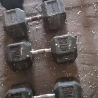 فروش تعدادی لوازم بدنسازی|تجهیزات ورزشی|کرمانشاه, |دیوار