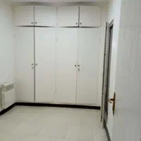 آپارتمان ۶۵ متری تک واحدطبقه اول پارکینگ غیرمزاحم