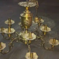 ۳عدد لوستر برنجی  ۲عدد۱۲ شاخه ویک عدد ۱۰ شاخه