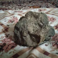 شهاب سنگ|بدلیجات|تربت جام, جامرود|دیوار