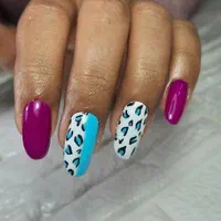 خدمات کاشت ناخن لاهیجان|خدمات آرایشگری و زیبایی|لاهیجان, کوی خزر|دیوار