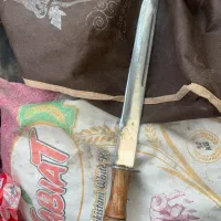 چاقوی قدیمی دست ساز