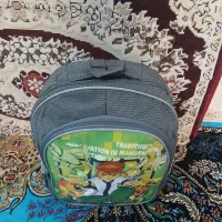 کوله مدرسه نو|کیف، کفش، کمربند|نسیم‌شهر, |دیوار