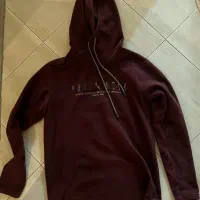 هودی زرشکی کم کارکرد|لباس|ساری, |دیوار