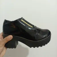 کفش و کتونی در حد