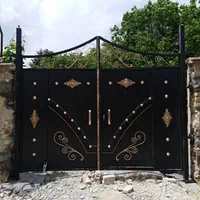 درب سنگین حیاط در سبک باغی پارکینگ باغ حیاطی ویلا|مصالح و تجهیزات ساختمان|تهران, استاد معین|دیوار