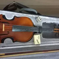 ویالون اکبند