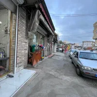 مغازه در مکان پرتردد و شلوغ