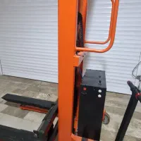 استاکر شارژی خودکششی AC