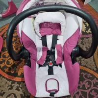 صندلی ماشین و کریر