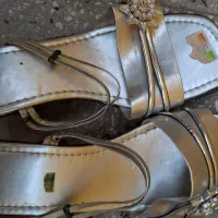 تعدادی کفش مجلسی و اسپرت تمیز و سالم|کیف، کفش، کمربند|نهاوند, |دیوار