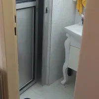 واحد ۸۲ متری دو خواب نزدیک دانشگاه تهران|اجارهٔ آپارتمان|تهران, فلسطین (میدان انقلاب)|دیوار