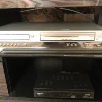 دستگاه مارک ال جی هم ویدیو و سی دی خور