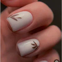 خدمات ناخن  با بهترین متریال