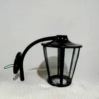 چراغ فلزی دیواری|لامپ و چراغ|زرگرشهر, |دیوار