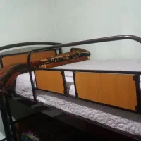 تخت دو طبقه