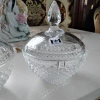 یک جفت قندان نو با جعبه