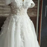 اجاره و فروش لباس عروس و حراج لباس مجلسی