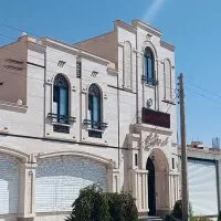 نیاز به همکار آقا ومتاهل جهت نظافت ونگهبانی