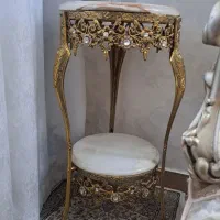 میز برنجی
