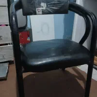 صندلی انتظار در حد