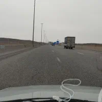 زمین بر جاده دو راهی گلپایگان