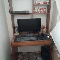 مانیتور .کیس و میز کامپیوتر