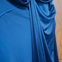 لباس مجلسی|لباس|رشت, استقامت ۲|دیوار