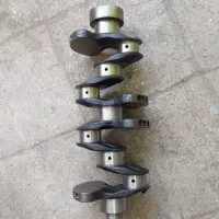 مقداری لوازم نیسان میل لنگ و کاربراتور نیسان z24