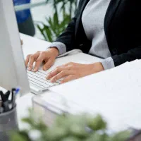 جذب کارآموز خانم برای مطب پزشکی اقبالیه