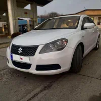 سوزوکی کیزاشی ۲۰۱۲ 2400cc