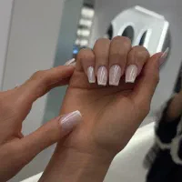 کاشت ناخن وآموزش ناخن